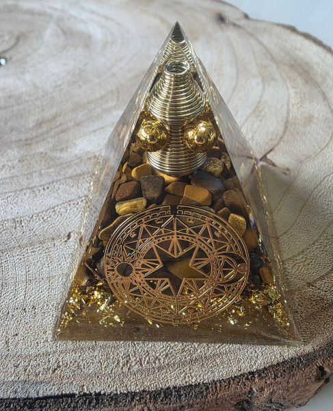 Orgonit Pyramide Magischer Kreis Tigerauge