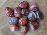 Roter Achat Trommelstein 30mm